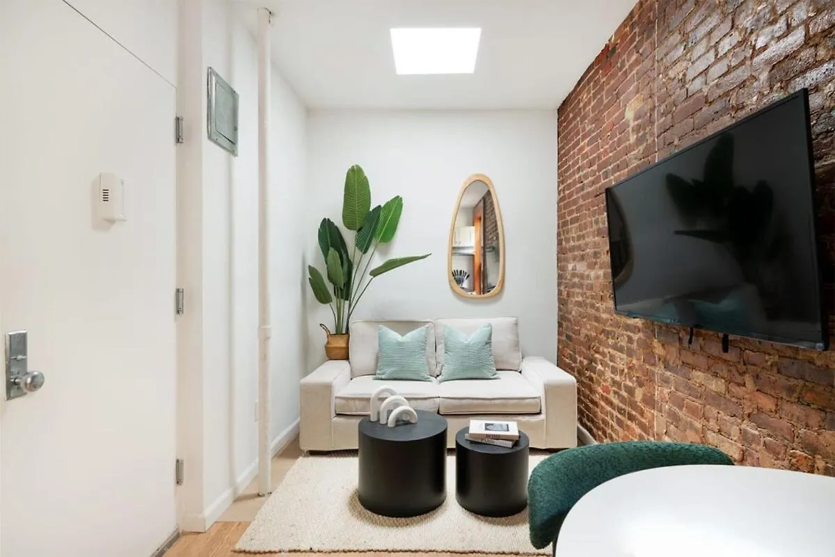 153-5A Charming 2Br Lower East Side New York 0*,  United States
