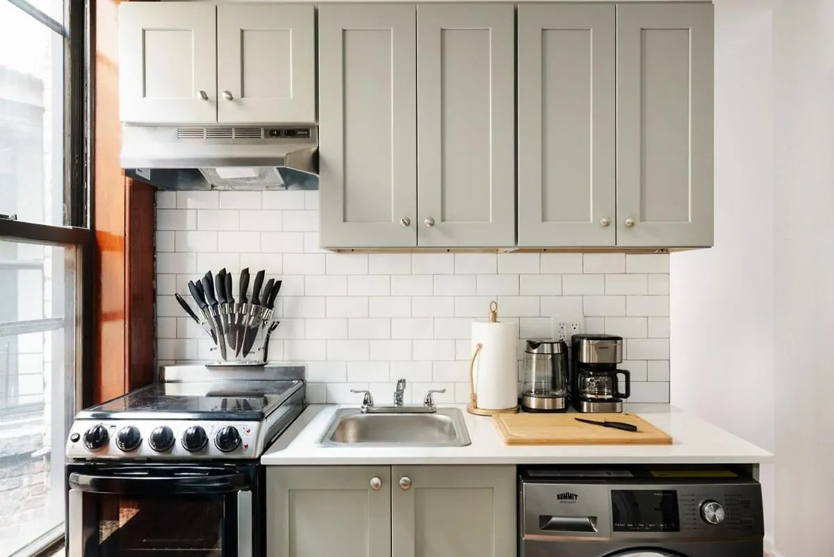153-5A Charming 2Br Lower East Side New York United States