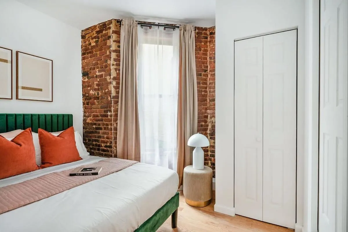 153-5A Charming 2Br Lower East Side New York 0*,  United States
